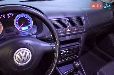 Универсал Volkswagen Golf 2003 в Каменском