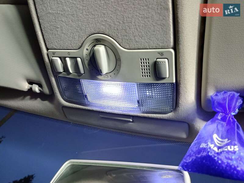 Универсал Volkswagen Golf 2003 в Каменском фото 21 Универсал Volkswagen Golf 2003 в Каменском