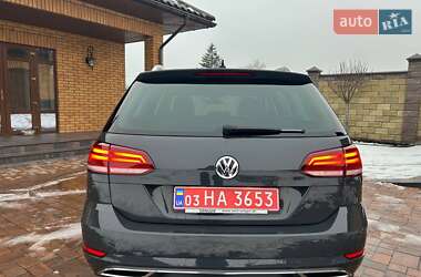 Универсал Volkswagen Golf 2019 в Луцке