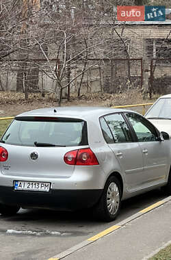 Хетчбек Volkswagen Golf 2007 в Києві