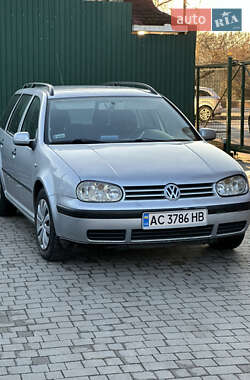 Універсал Volkswagen Golf 2001 в Володимирі