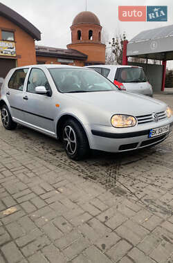 Хетчбек Volkswagen Golf 1998 в Дубні