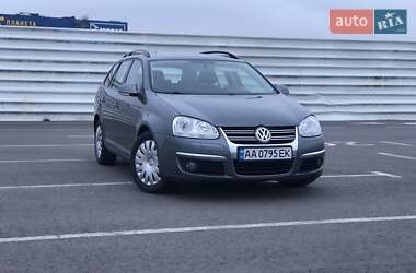 Універсал Volkswagen Golf 2009 в Львові