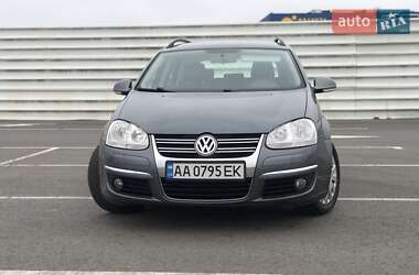 Універсал Volkswagen Golf 2009 в Львові