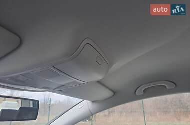 Хэтчбек Volkswagen Golf 2005 в 