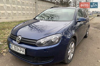 Універсал Volkswagen Golf 2011 в Львові