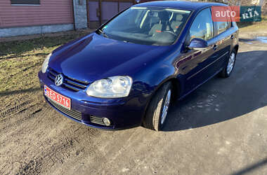 Хетчбек Volkswagen Golf 2006 в Ніжині