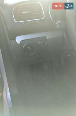 Универсал Volkswagen Golf 2013 в 