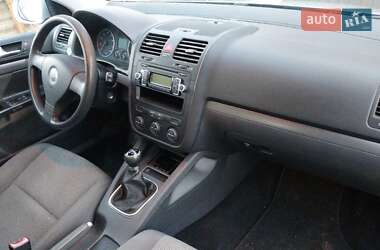 Универсал Volkswagen Golf 2008 в Бучаче