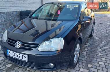 Хэтчбек Volkswagen Golf 2006 в Ходорове