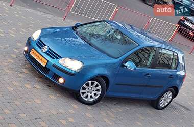 Хетчбек Volkswagen Golf 2004 в Одесі