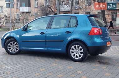 Хетчбек Volkswagen Golf 2004 в Одесі