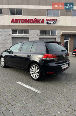 Хетчбек Volkswagen Golf 2009 в Одесі