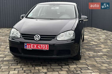 Хетчбек Volkswagen Golf 2005 в Полтаві