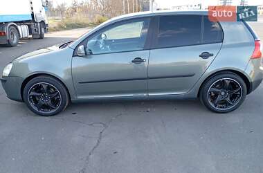 Хетчбек Volkswagen Golf 2004 в Одесі