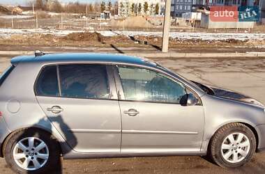 Хетчбек Volkswagen Golf 2007 в Луцьку