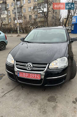 Універсал Volkswagen Golf 2008 в Дніпрі