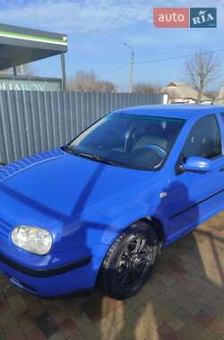 Хэтчбек Volkswagen Golf 2000 в Белой Церкви