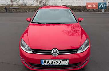 Універсал Volkswagen Golf 2015 в Києві