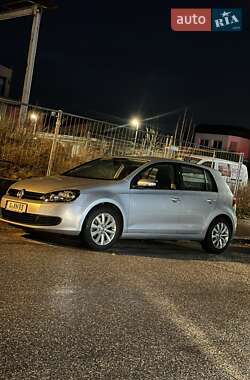 Хетчбек Volkswagen Golf 2009 в Луцьку