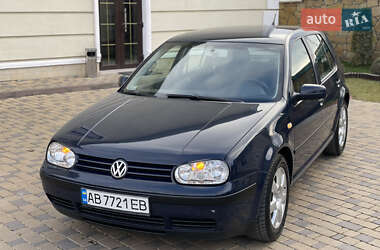 Хетчбек Volkswagen Golf 2003 в Могилів-Подільському