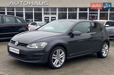 Хетчбек Volkswagen Golf 2015 в Житомирі