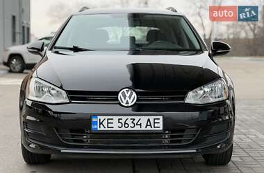 Универсал Volkswagen Golf 2015 в Днепре