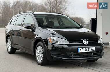 Универсал Volkswagen Golf 2015 в Днепре