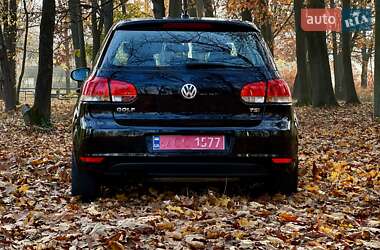 Хетчбек Volkswagen Golf 2012 в Калуші