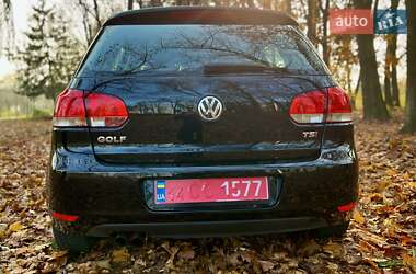 Хетчбек Volkswagen Golf 2012 в Калуші