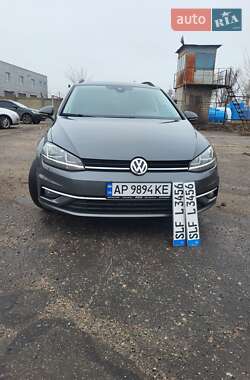 Универсал Volkswagen Golf 2019 в Запорожье