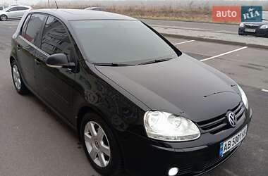 Хетчбек Volkswagen Golf 2006 в Вінниці