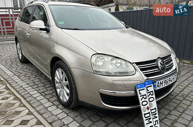 Универсал Volkswagen Golf 2007 в Звягеле