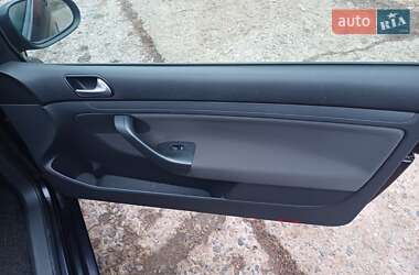 Хэтчбек Volkswagen Golf 2007 в 