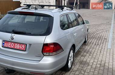 Універсал Volkswagen Golf 2011 в Рівному