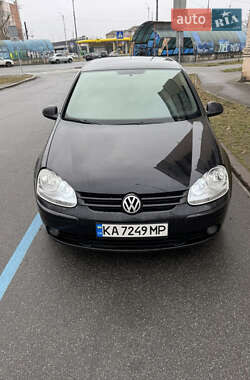 Хетчбек Volkswagen Golf 2005 в Києві