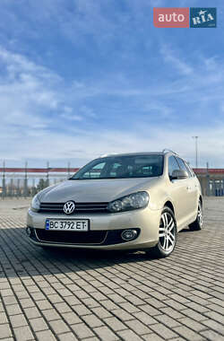 Універсал Volkswagen Golf 2012 в Львові