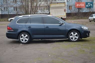 Универсал Volkswagen Golf 2010 в Черкассах