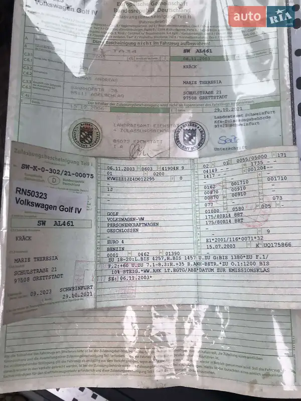 Хетчбек Volkswagen Golf 2003 в Снятині документ