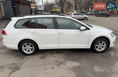 Универсал Volkswagen Golf 2014 в Одессе