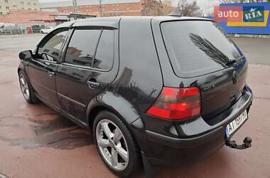 Хетчбек Volkswagen Golf 2001 в Броварах