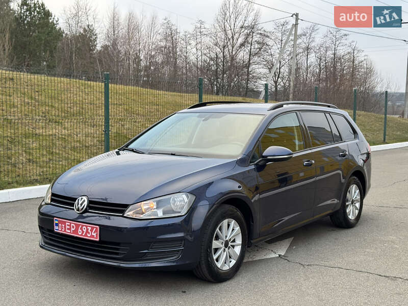 Універсал Volkswagen Golf 2014 в Ірпені