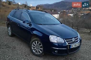 Універсал Volkswagen Golf 2009 в Славському