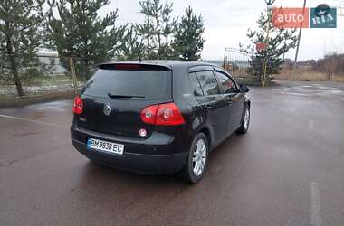 Хетчбек Volkswagen Golf 2006 в Сумах