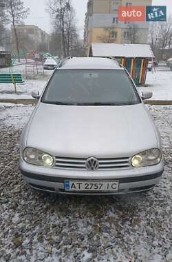 Универсал Volkswagen Golf 2001 в Калуше