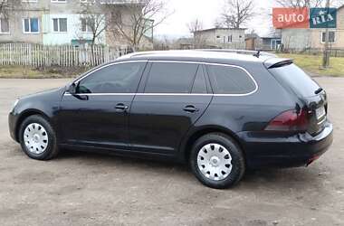 Универсал Volkswagen Golf 2011 в 