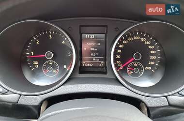 Универсал Volkswagen Golf 2011 в 