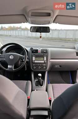 Хэтчбек Volkswagen Golf 2007 в Виннице