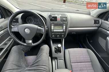 Хэтчбек Volkswagen Golf 2007 в Виннице