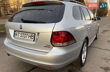 Универсал Volkswagen Golf 2012 в Калуше